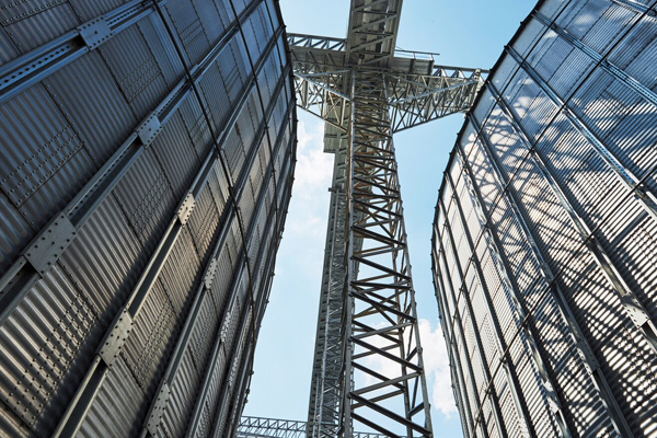 aplicação de viga I de fibra de vidro